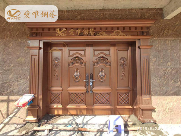 廣東別墅銅門的安裝應(yīng)該注意什么？