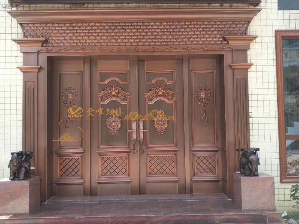 高、低檔銅門(mén)有什么區(qū)別？別墅銅門(mén)定制廠家告訴您！